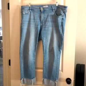 Loft 20 plus modern skinny boyfriend jeans comfy!